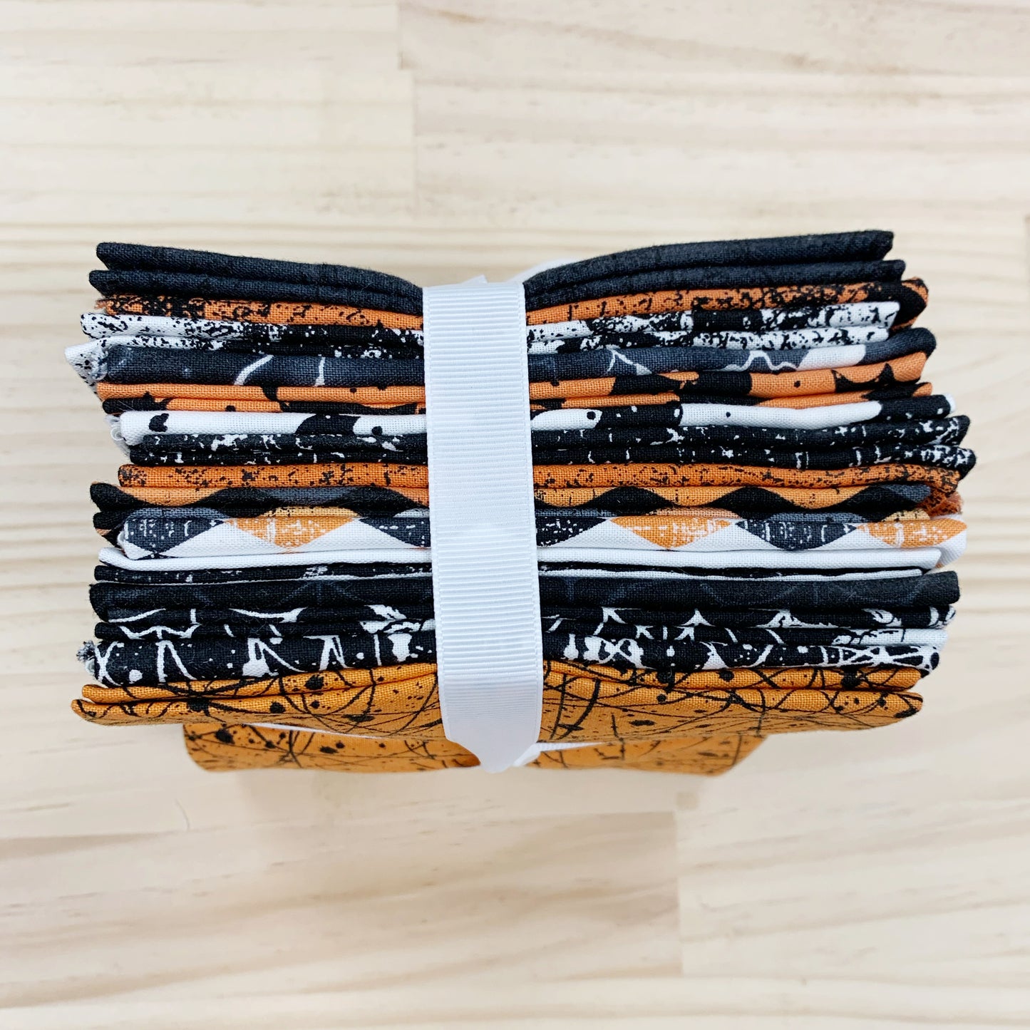 Patrick Lose - Be Frightful Fat Quarter Bundle