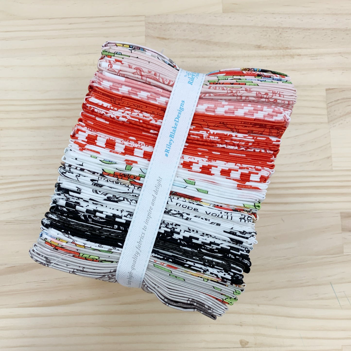 Riley Blake - Be Mine Valentine Fat Quarter Bundle